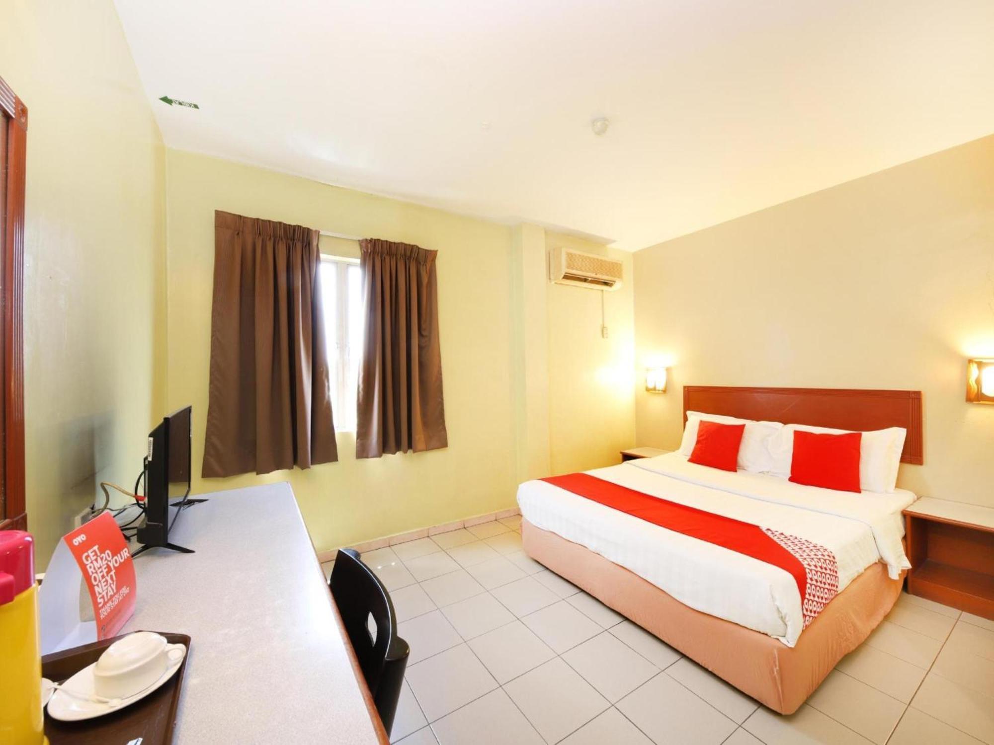 Super Oyo 447 Comfort Hotel Meru Kelang Zewnętrze zdjęcie